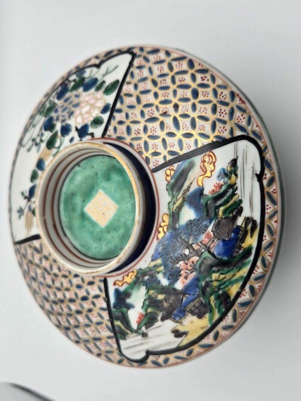 Vintage Japanese kutani ceramic painted covered rice bowl with lid - Picture 5 of 7